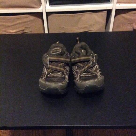 Stride Rite - Picture 1 of 1